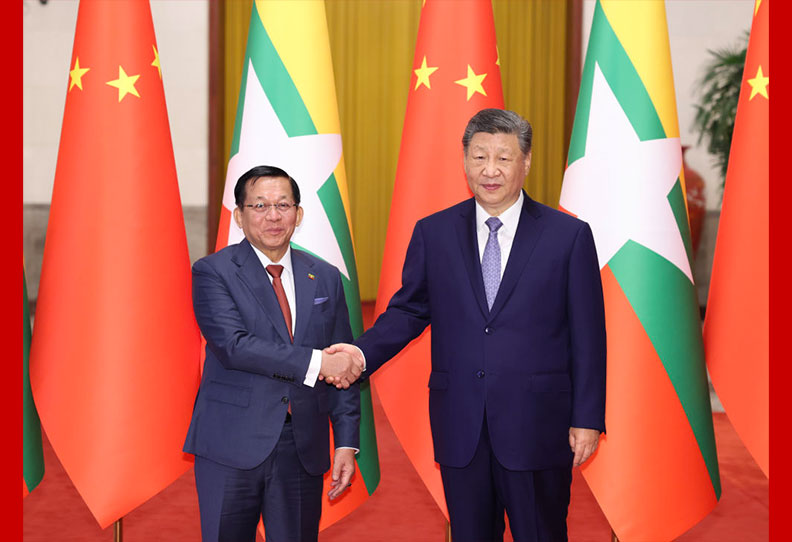 习近平同缅甸总统敏昂莱举行会谈